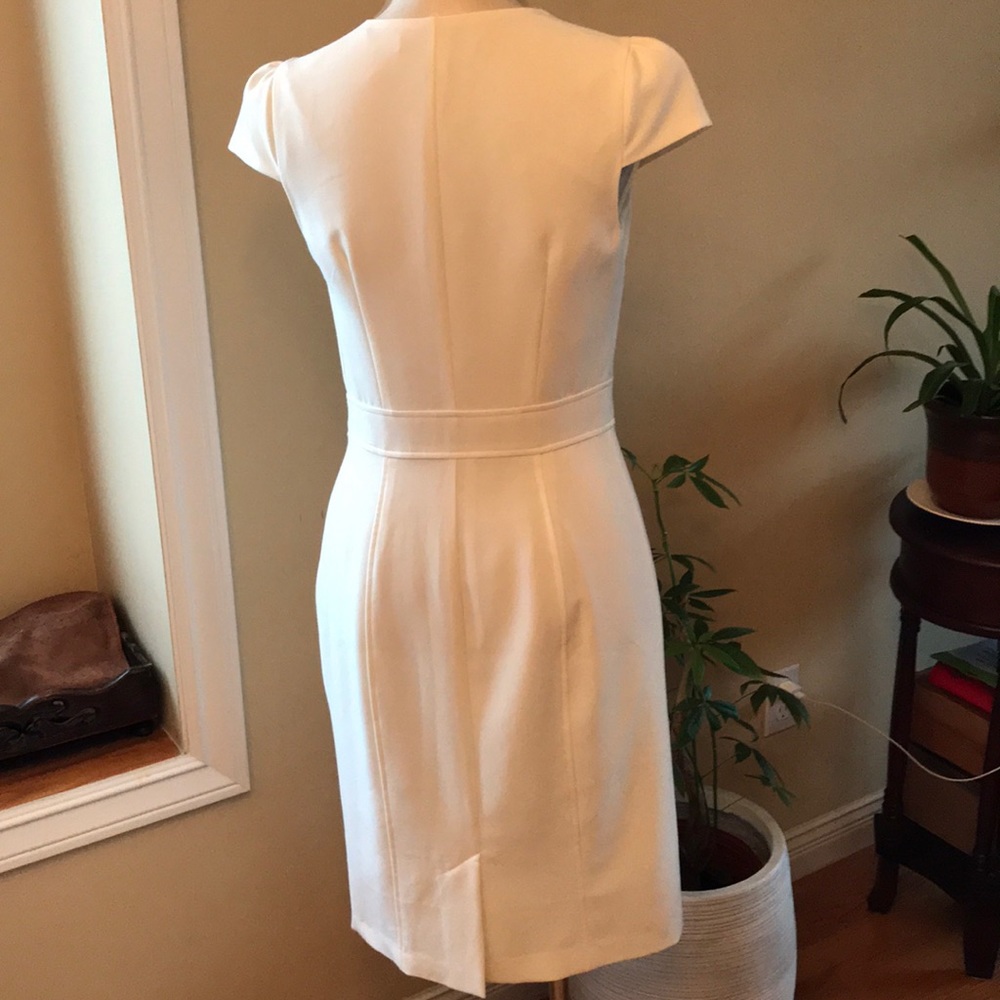 Dress - Picture 5 of 7